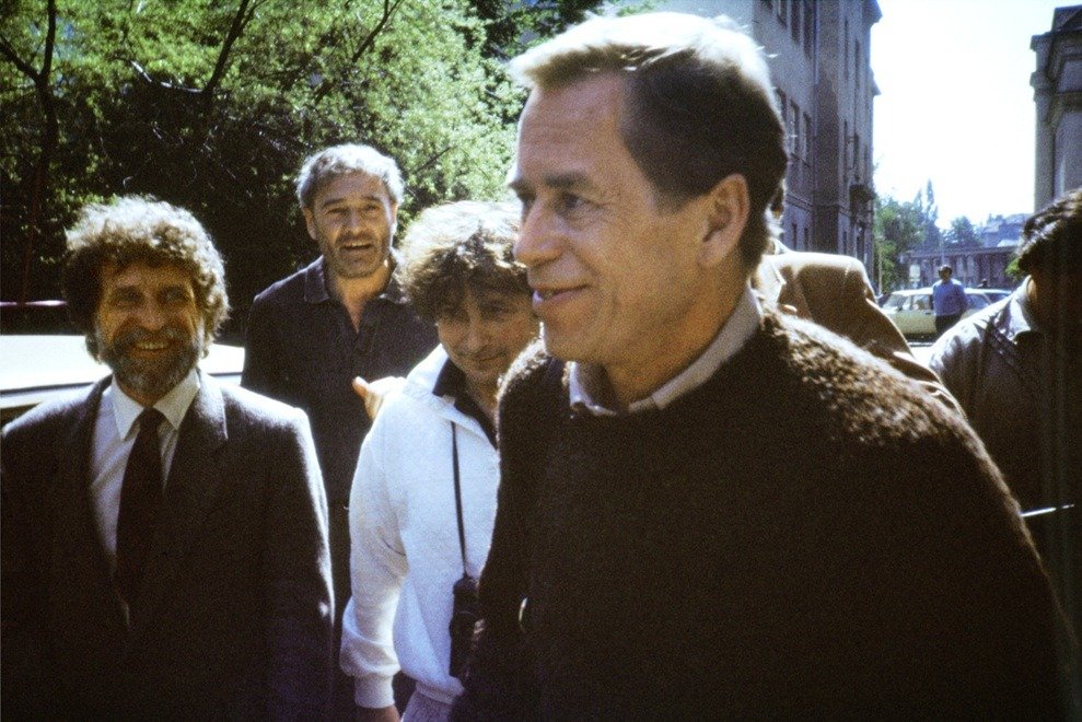 Вацлав Гавел после выхода из тюрьмы, 19 мая 1989 года. Фото: Dagmar Havlová-Ilkovičová