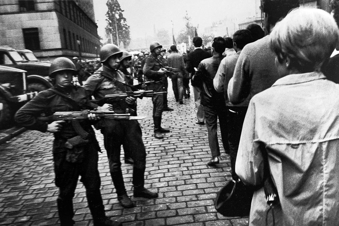 Прага. Август 1968 года. Фото: Josef Koudelka / Magnum Photos