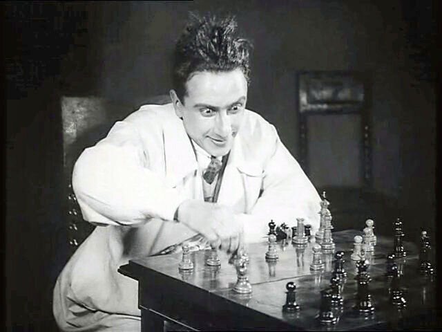 Кадр и фильма «Шахматная горячка»
